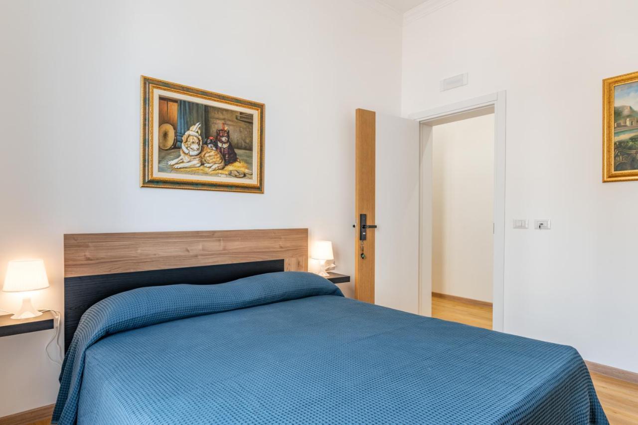 Catania Central Guest House - Rooms With Balcony Экстерьер фото