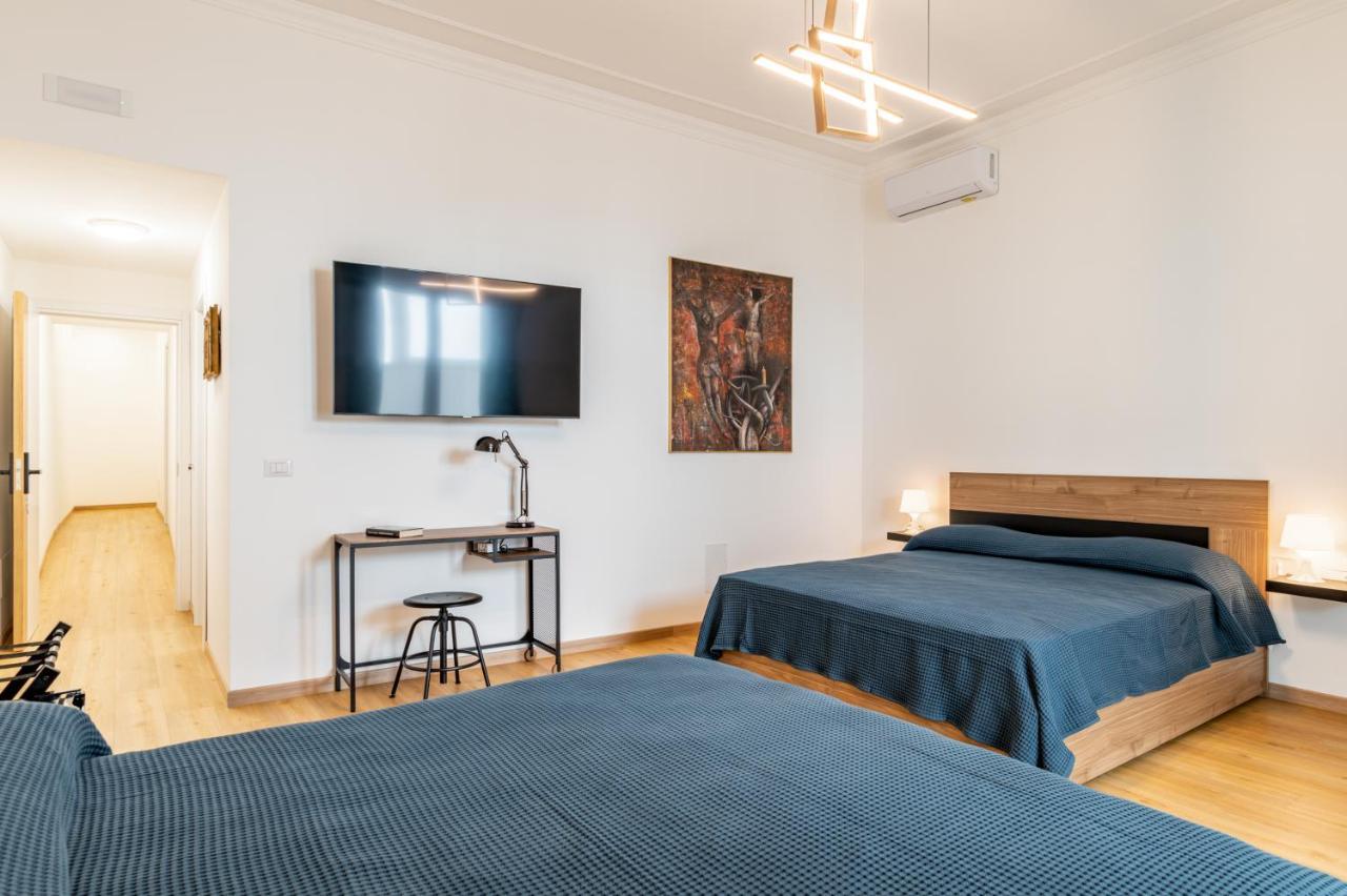 Catania Central Guest House - Rooms With Balcony Экстерьер фото